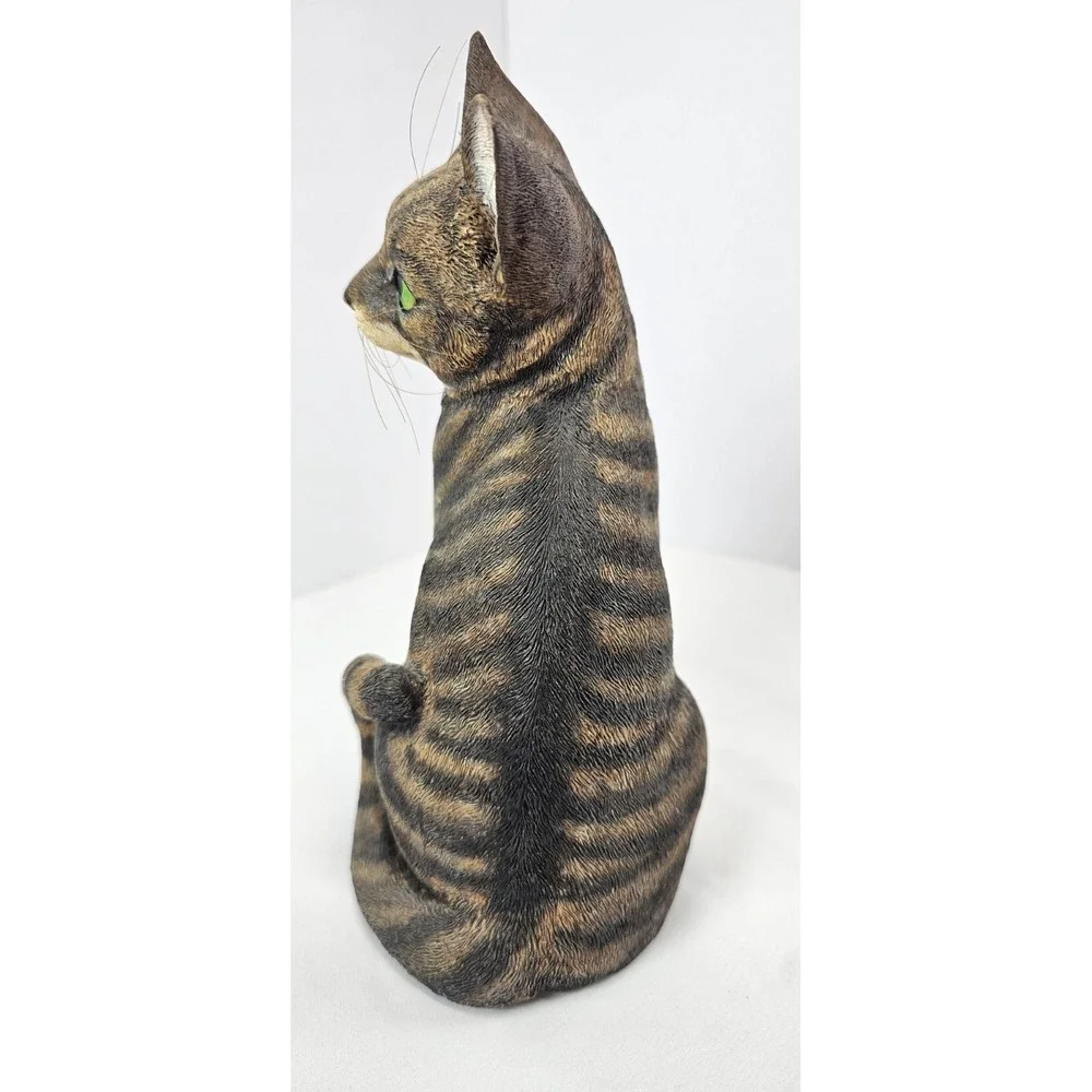 Danbury Mint Purrfect Portrait Tabby Cat Figurine‎ Green Eyes Decor Realistic